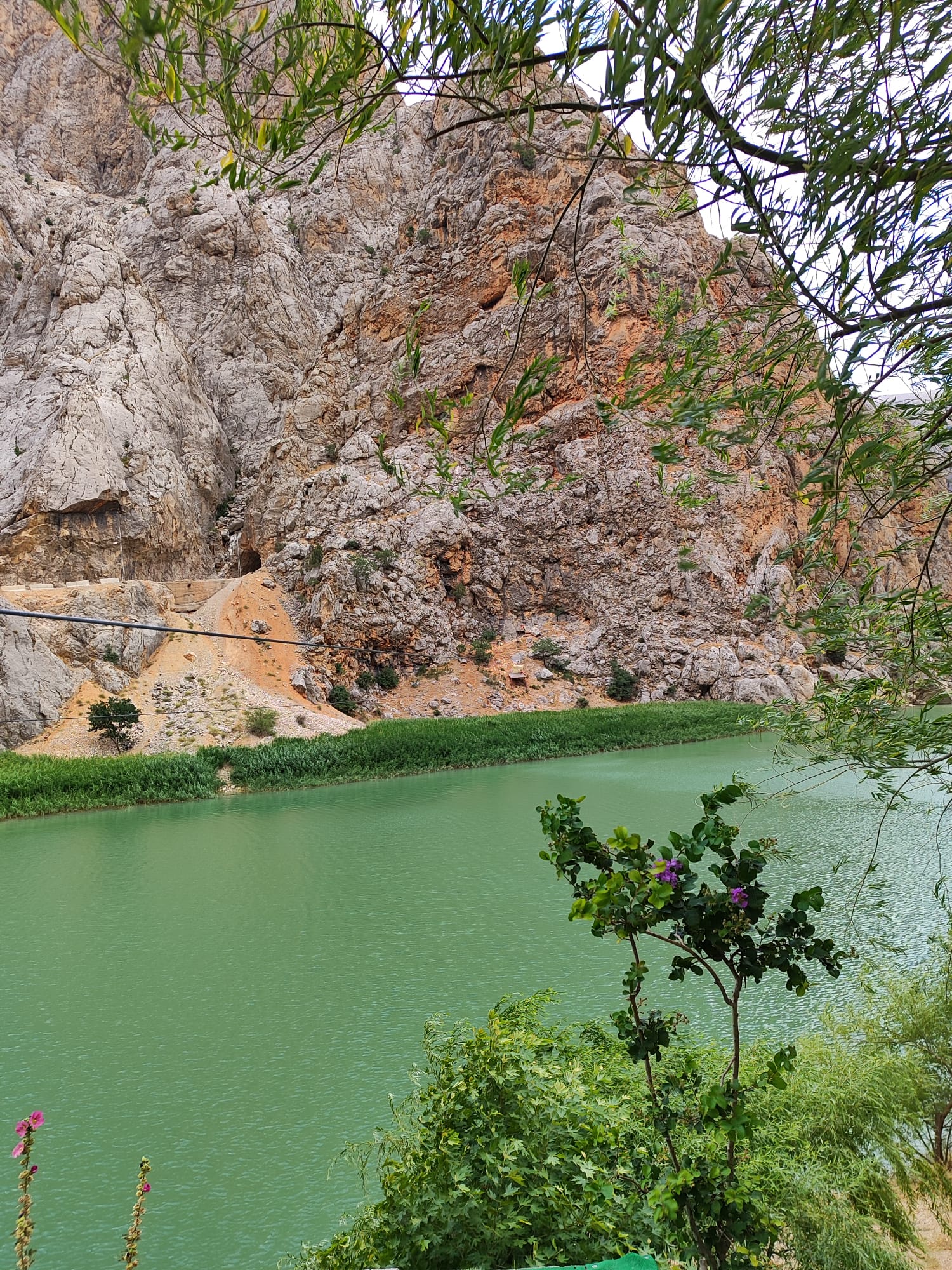 Karanlık Kanyon